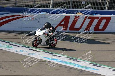 media/Aug-26-2022-Fastrack Riders (Fri) [[055e3b3c9d]]/level 2/Session 1 Start Finish/